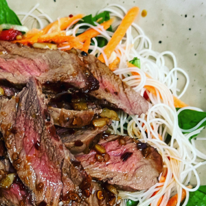 beef noodle salad